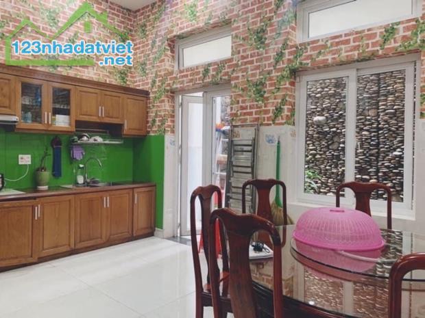 [K2816*] MT Đường  Số 1 Hạnh Thông CityLand Center Hills - 22.x tỷ - 3