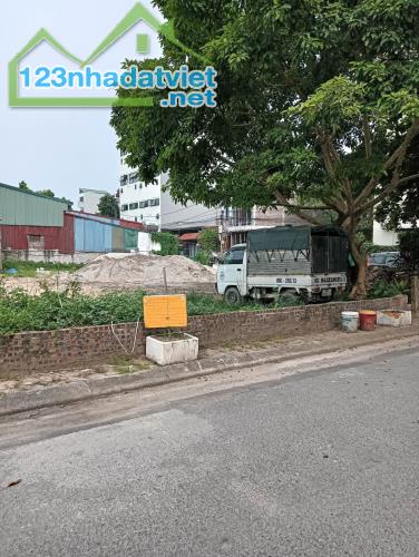 Phố Bát Khối, Lô Đất 350m2, Lô Góc 3 Mặt Thoáng Vỉa Hè, Mặt Tiền Quyền Lực - Nhỉnh 31.x Tỷ - 1