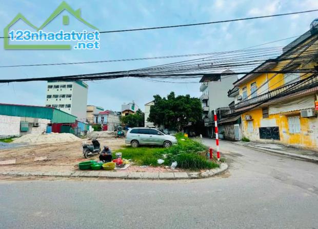 Phố Bát Khối, Lô Đất 350m2, Lô Góc 3 Mặt Thoáng Vỉa Hè, Mặt Tiền Quyền Lực - Nhỉnh 31.x Tỷ - 3