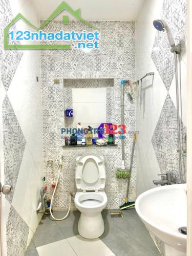 Cần 1 Nam ở ghép phòng 55m2, hiện đang có 2 nam ở, giá 2 triệu, đầy đủ tiện nghi, an - 4