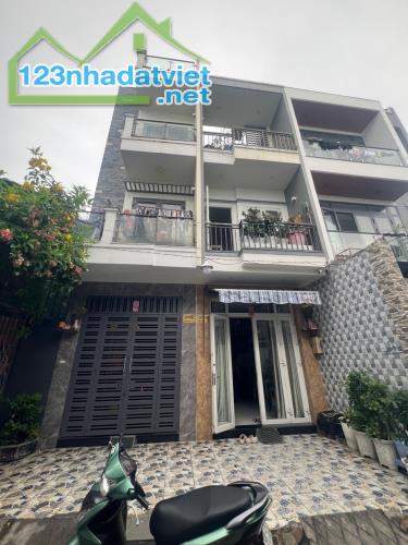 Siêu phẩm Dương Bá Trạc Quận 8 – Nhà mới 4 tầng – Hẻm xe hơi 6m 8.x tỷ