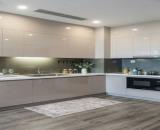 Chủ kẹt tiền cần bán gấp nhà 3 lầu còn mới đường Nguyễn Xiễn, gần Vinhome Q9.