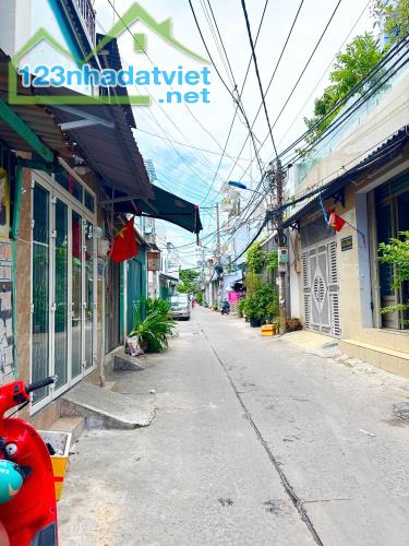 Bán Nhà thiết kế hiện Đại - 449/11/7 Hương Lộ 2, phường Bình Trị Đông, quận Bình Tân, TP.