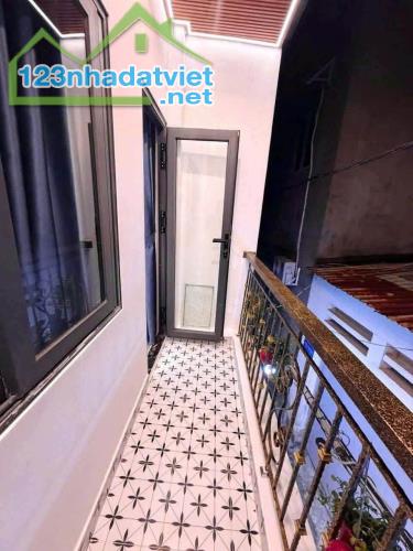 CHÍNH CHỦ CẦN BÁN  3. TỶ - 2 TẦNG - SD 40m2 - BÙI QUANG LÀ - GÒ VẤP - NHÀ MỚI - 4