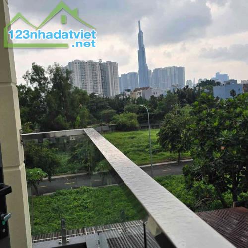 NHÀ NGAY THẢO ĐIỀN Q2 - 100m2 - ĐƯỜNG XE HƠI - 3 TẦNG - NGANG 7.3M - 2