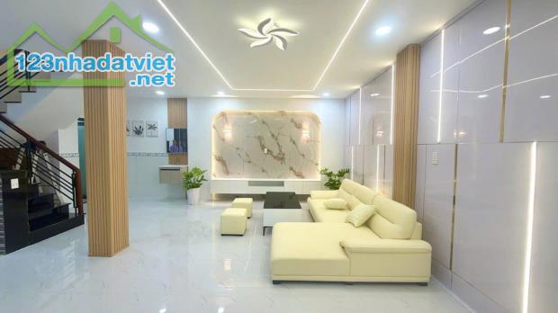 BÁN NHÀ 3 TẦNG ĐẸP LUNG LINH - BÌNH TÂN - GIÁ 6.5 TỶ - 2