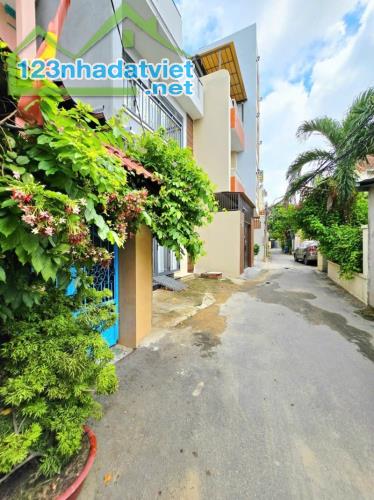 Bán Đất 74m² HXH Hoàng Hữu Nam, Gần Sân Golf Thủ Đức, Giá Hơn 4 Tỷ