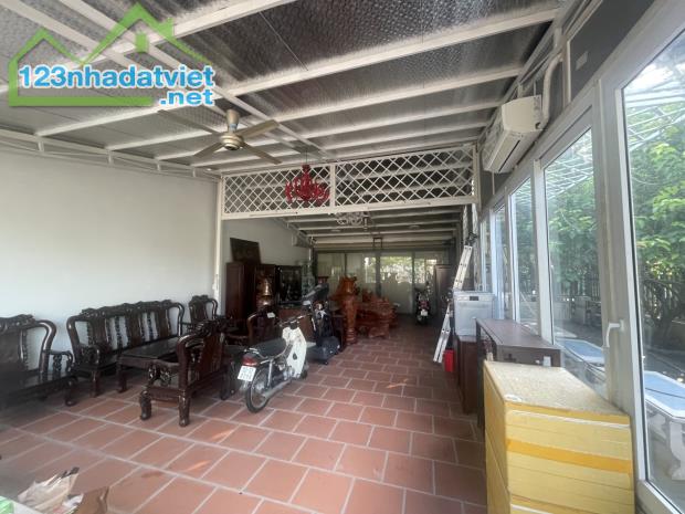 Lô góc 2 mặt tiền view công viên – Dt 200m² (10 x 20m) - KDC Gia Hòa - 4