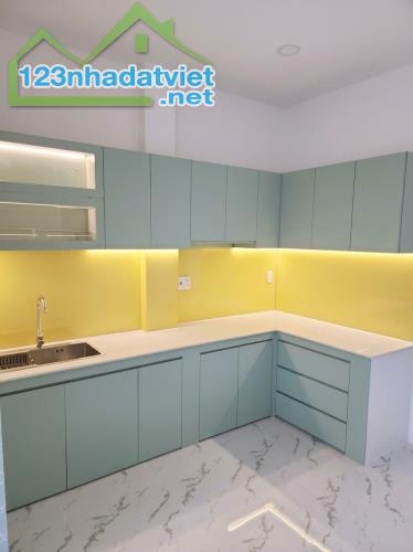 [H2832*] Nhà mới ở sát Vincom Quang Trung Gò Vấp - Giá 5.x tỷ - 3