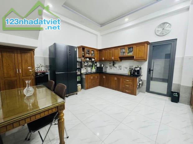 L2835* Nhà mới ở ngay sát Ngã 6 Gò Vấp, 5.x tỷ - 1