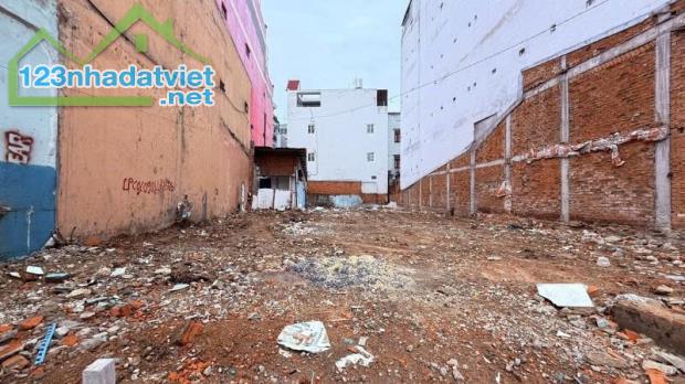 Bán Đất - Mặt tiền Quang Trung - gần Phạm Văn Chiêu, 9,9x30m, GPXD 8 Tầng, chỉ 29,8 Tỷ. - 2