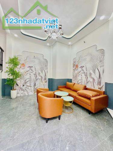 Nhà hẻm 157 Dương Bá Trạc P.Hưng Phú (P1Q8)
