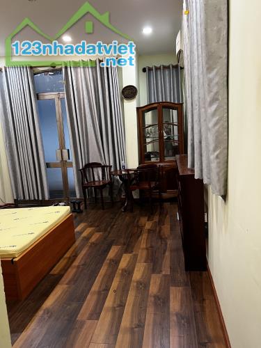 CHO THUÊ PHÒNG 32M2 - GIÁ TỐT, TIỆN NGHI, AN NINH ĐƯỜNG ĐOÀN VĂN BƠ, P.9, Q.4 - 2