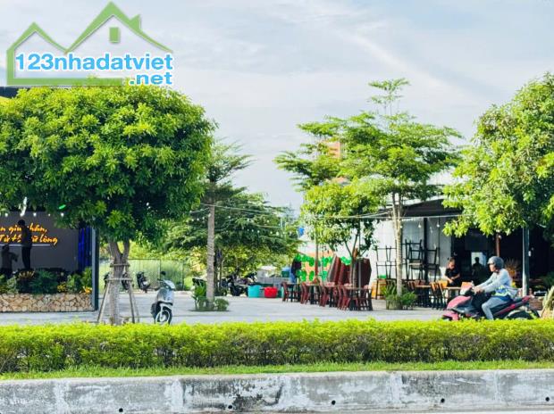 Bán mặt tiền đường hoàng minh thắng sát chân chung cư fpt plaza đà nẵng