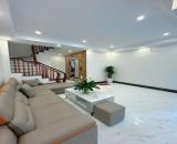 SIÊU PHẨM GIANG BIÊN - BA BƯỚC RA PHỐ - THANG MÁY NHẬP KHẨU - Ô TÔ ĐỖ CỔNG - 45M2 * 6 TẦNG