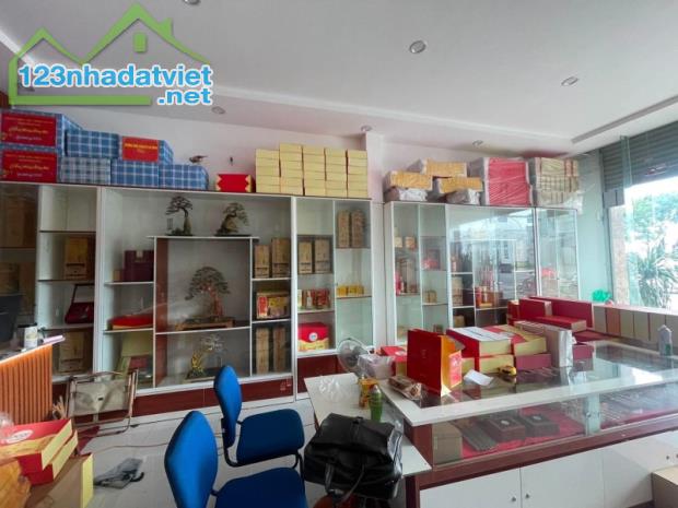 ♥ Mặt tiền Đường 2/9 gần Quảng Trường, 125m2, 4 tầng cực xịn KD Văn Phòng - 4