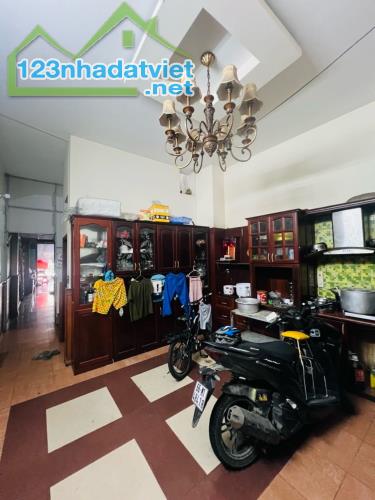MẶT TIỀN KD KHU TÊN LỬA - 64M2 (4 X 16) - 4 TẦNG - DÒNG TIỀN 20TR/THÁNG - CHỈ 8.X TỶ - 1