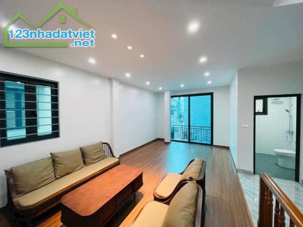 Nhà nguyên căn Bà Triệu cực đẹp – 5 tầng, 4PN, nhận nhà ngay - 2