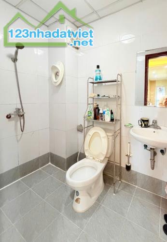 BÁN CĂN CHUNG CƯ 78M2, 3P.NGỦ, 2VS, NHỈNH 4 TỶ MẶT ĐƯỜNG NGUYỄN XIỂN - 5