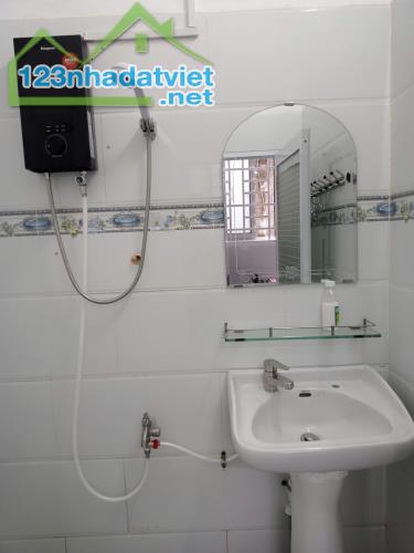 Cho thuê nhà riêng kiên cố, 2 phòng ngủ, có trang bị tiện nghi ở Cồn Khương - 4