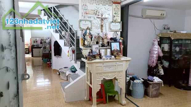 Bán Nhà đẹp Hưng Phú Quận 8, Diện tích 51m2, 2 lầu BTCT, chỉ 4,2 tỷ - 1