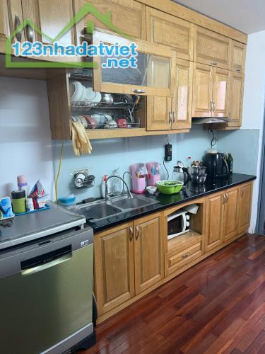 Cho thuê chung cư Tứ Hiệp Plaza Tứ Hiệp, HM  90m, 3 PN full đồ căn góc 9 triệuu