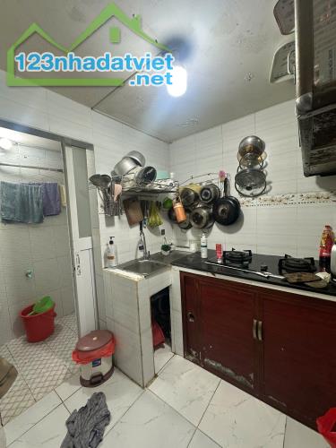 BÁN NHÀ NGUYỄN TƯ GIẢN – 2 TẦNG – 2PN – GIÁ CHỈ 2.45 TỶ - 1