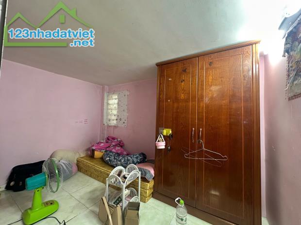 BÁN NHÀ NGUYỄN TƯ GIẢN – 2 TẦNG – 2PN – GIÁ CHỈ 2.45 TỶ - 2