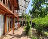 Cho thuê nhà sân vườn khu Vĩnh Thái diện tích 800m2 Có sân vườn rộng, 3 phòng ngủ