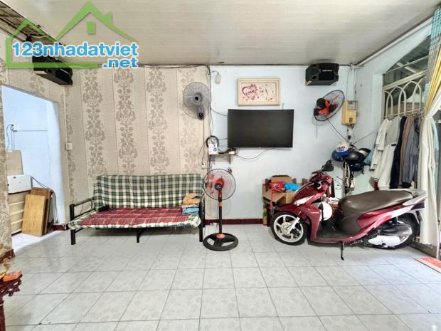 CHỈ 11.7 TỶ -NGAY CV VĂN HOÁ GÒ VẤP -81M2 (5.1x16m) -HXH 7 CHỖ THÔNG -LÊ ĐỨC THỌ -GÒ VẤP - 1