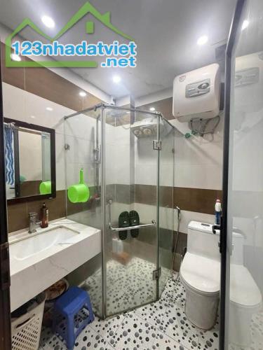 Bạch Mai- Hồng  Mai 45mx5t ,Mt 4m. Giá 12.9 tỷ