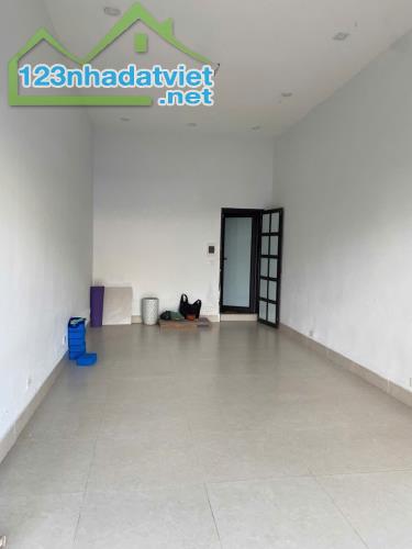 Cho thuê mặt bằng kinh doanh tầng 1 mặt phố Láng hạ , phường Đống Đa. - 2