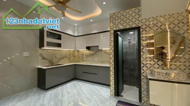 Bán nhà Quận 8 Nhà Đẹp Mới xây - 1