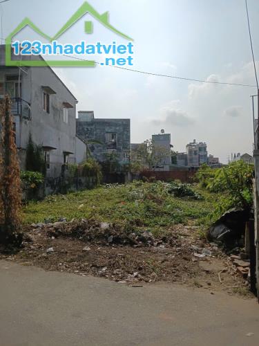 GIÁ 39 TỶ. THƯƠNG LƯỢNG KHÁCH THIỆN CHÍ, Đất 526m2 có 500m2 thổ cư – Quận 9 cũ