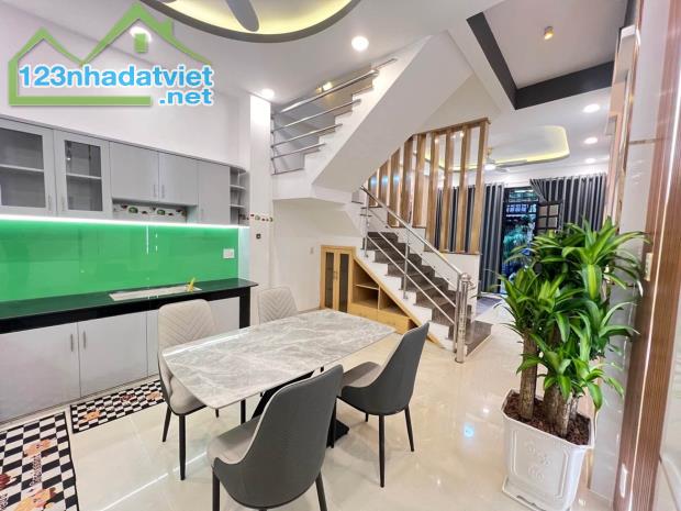 NHÀ ĐẸP TỤ LỘC – VỊ TRÍ ĐẸP, DIỆN TÍCH VUÔNG, Ở LÀ PHÁT - 2