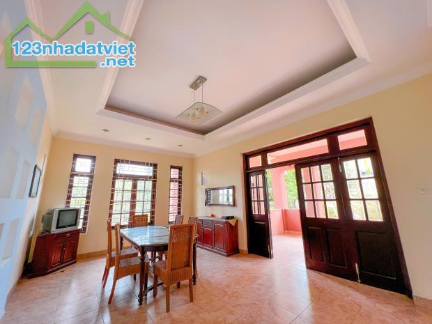 CẮT LỖ 7,5 TỶ – SỞ HỮU BIỆT THỰ SÂN VƯỜN 4.000m² CHỈ 17,5 TỶ - 2