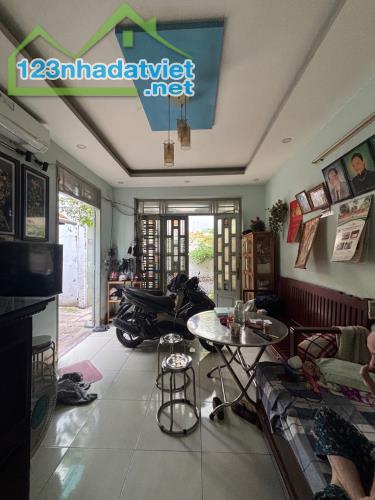 NHÀ TÂN PHÚ ĐƯỜNG VĂN CAO - 32M2 3 TẦNG BTCT - NHỈNH 4 TỶ