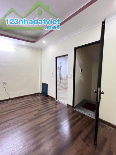 BÁN NHÀ HOÀNG MAI, Ở LUÔN, LÔ GÓC, FULL NỘI THẤT,35m2 GIÁ 6,9 TỶ - 2