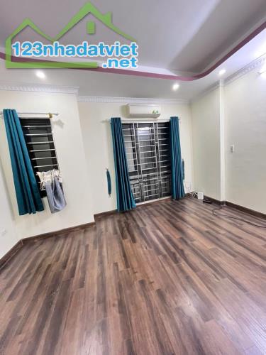 BÁN NHÀ HOÀNG MAI, Ở LUÔN, LÔ GÓC, FULL NỘI THẤT,35m2 GIÁ 6,9 TỶ - 3