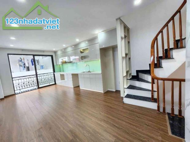 Vị trí Vip - Nhà mới - Thang máy - Full nội thất - Ngõ thông - dt 34m x 6T giá 9,3 tỷ. - 4