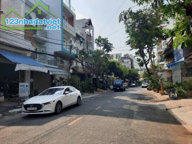 NHÀ ĐẸP LÊ ĐÌNH THÁM SÁT CẦU XÉO, GÒ DẦU- 2 TẦNG BTCT 49M2(4x12.2)- HẺM Ô TÔ. CHỈ 6 TỶ XÍU
