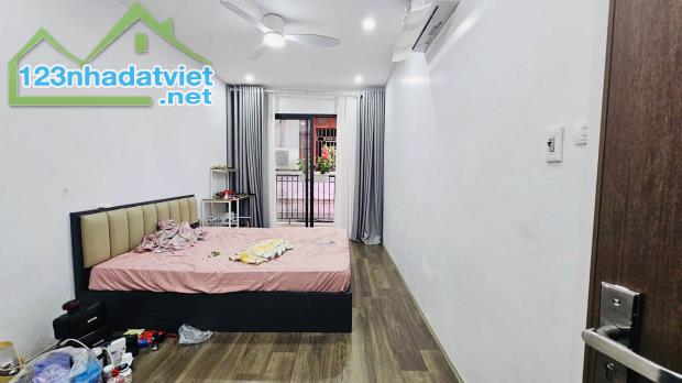 BÁN NHÀ MẠC THỊ BƯỞI, 50M, 4T, Ở SƯỚNG, NGÕ RỘNG, GẦN Ô TÔ, SÁT TIMECITY, CHỈ 11 TỶ. - 3