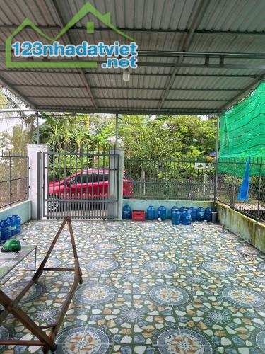 Bán  nhà mới xây 180m2 Hẻm Trưng Trắc - LaGi chỉ 1.4 tỷ đường ô tô