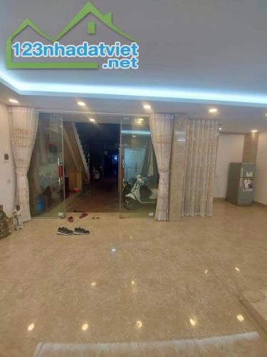 Siêu Hiếm! Bà Triệu diện tích  41m x  5t,Mt  8m. Giá 11.5 tỷ - 1