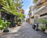 Nhà Tân Bình gần chợ Bà Hoa - Diện tích tốt 43m2 - Ở ngay 3 phòng ngủ - Chỉ hơn 5 tỷ