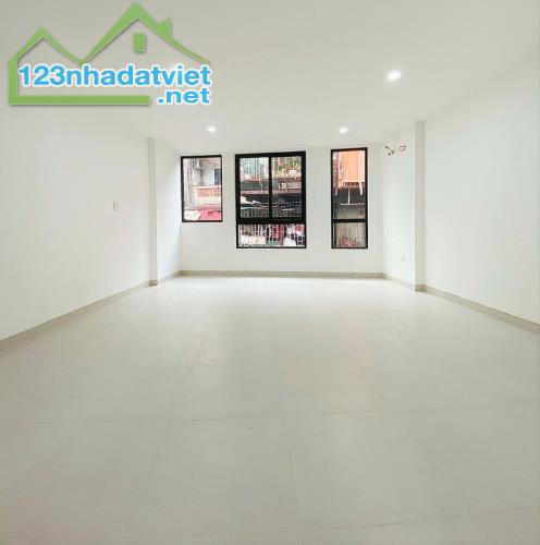 Bán Nhà Phân Lô Minh Khai – Ô Tô Đỗ Cửa – 79m² X 6 Tầng – Thang Máy – 18 Tỷ - 3