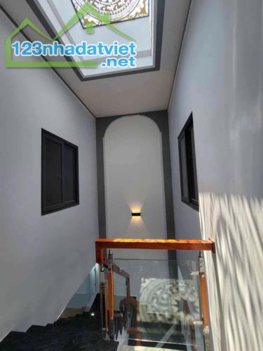 🏡 **NHÀ MỚI XÂY – GẦN CHỢ PHẠM NGŨ LÃO – DĨ AN | 4,3 TỶ** - 4
