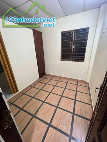 🏠  Nhà  hẻm xe hơi 6m - Đội Cung  Q11 -   4 tầng - GIÁ 7.6T - 1