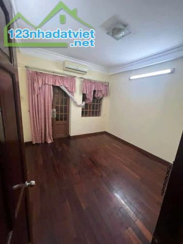 🏠  Nhà  hẻm xe hơi 6m - Đội Cung  Q11 -   4 tầng - GIÁ 7.6T - 2