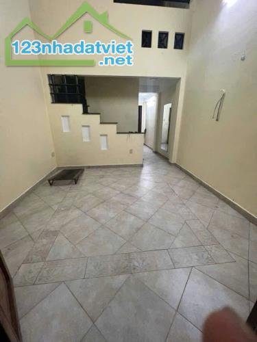 🏠  Nhà  hẻm xe hơi 6m - Đội Cung  Q11 -   4 tầng - GIÁ 7.6T - 3